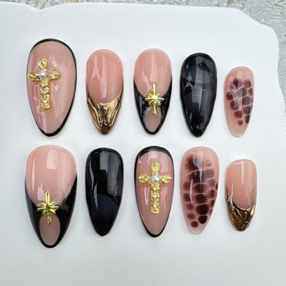 Handmade Nails/custom press on nails/party press on nails/Flakes for nails/Beautiful nails gift/nail art/Long nails/Almond nails